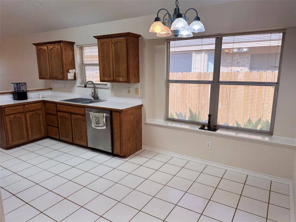 Denton, TX 76208,5216 Tartan Circle