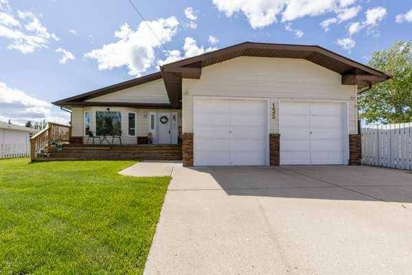 135 5 ST West, Cardston, AB T0K0K0