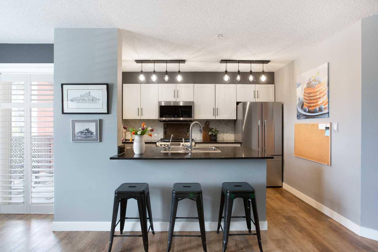 Airdrie, AB T4B 3V7,403 Mackenzie WAY Southwest #1303
