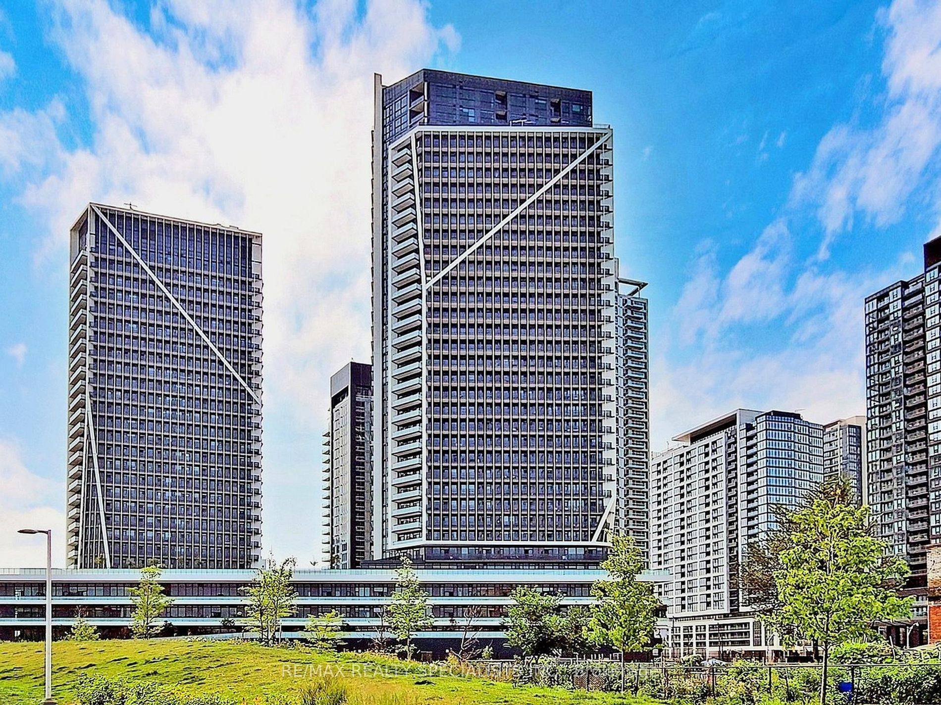 50 Ordnance ST #316, Toronto C01, ON M6K 1A2