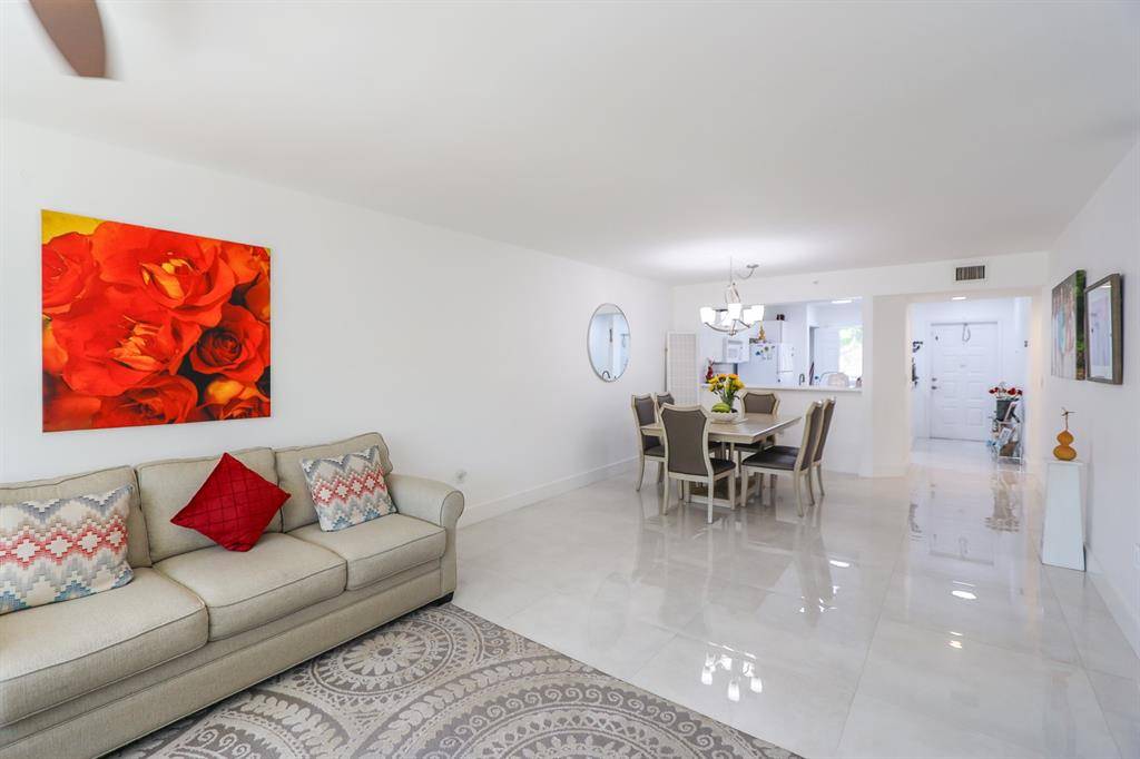 Fort Lauderdale, FL 33321,9560 Weldon Cir #J203