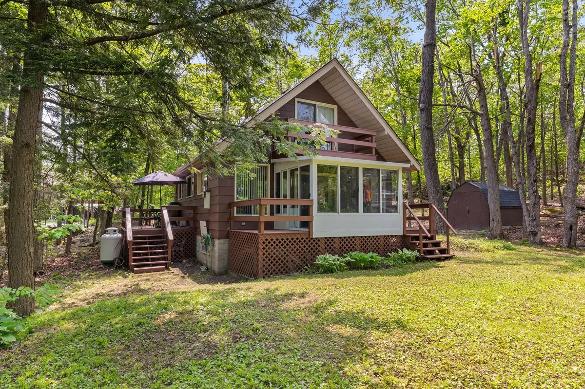 Trent Lakes, ON K0L 1J0,68 Irwin DR