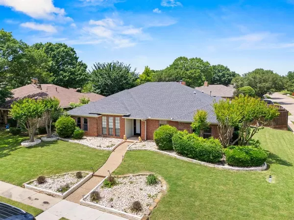 Richardson, TX 75082,2307 Honeysuckle Drive