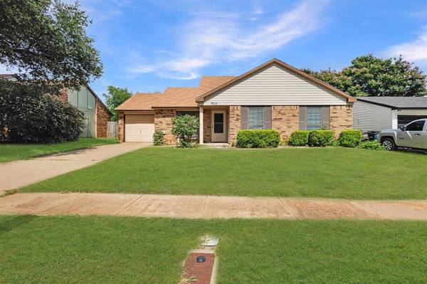 7813 Val Verde Drive, Fort Worth, TX 76133