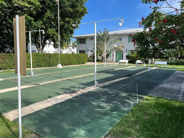Fort Lauderdale, FL 33308,1821 NE 62nd St #309
