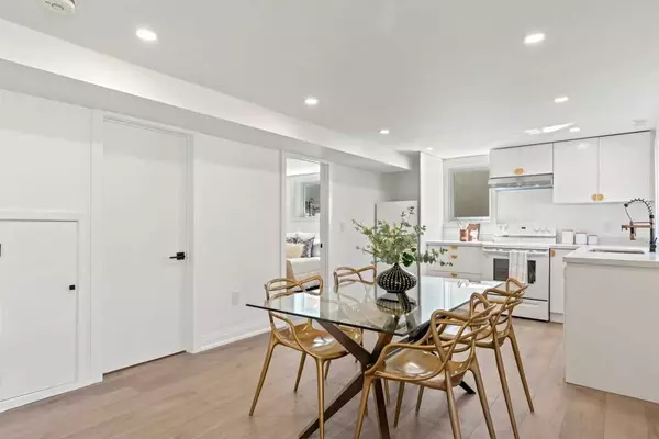 Newmarket, ON L3Y 5L4,185 Lloyd AVE ##Lower
