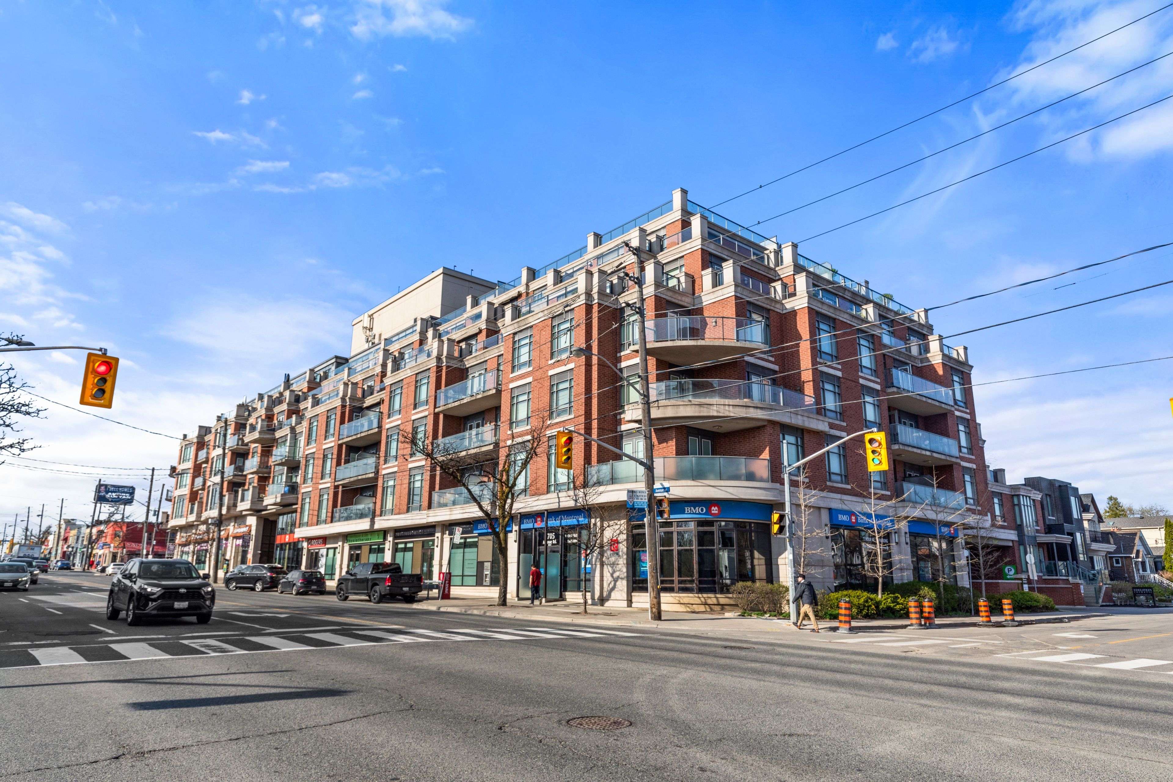 1717 Avenue RD #314, Toronto C04, ON M5M 0A2