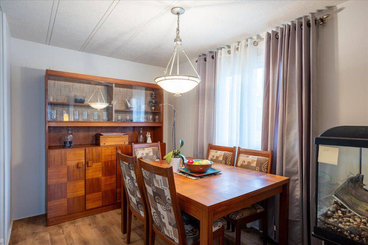 Kawartha Lakes, ON K9V 4R1,39 CIRCLE DR