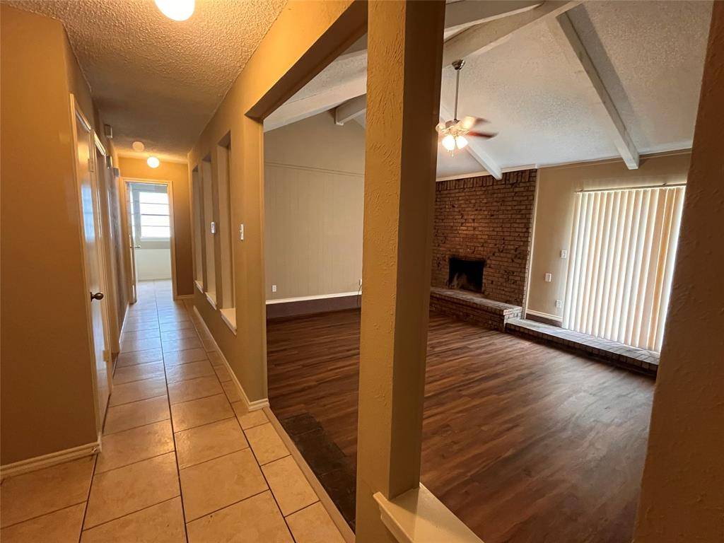 Lancaster, TX 75134,1054 Alicia Lane