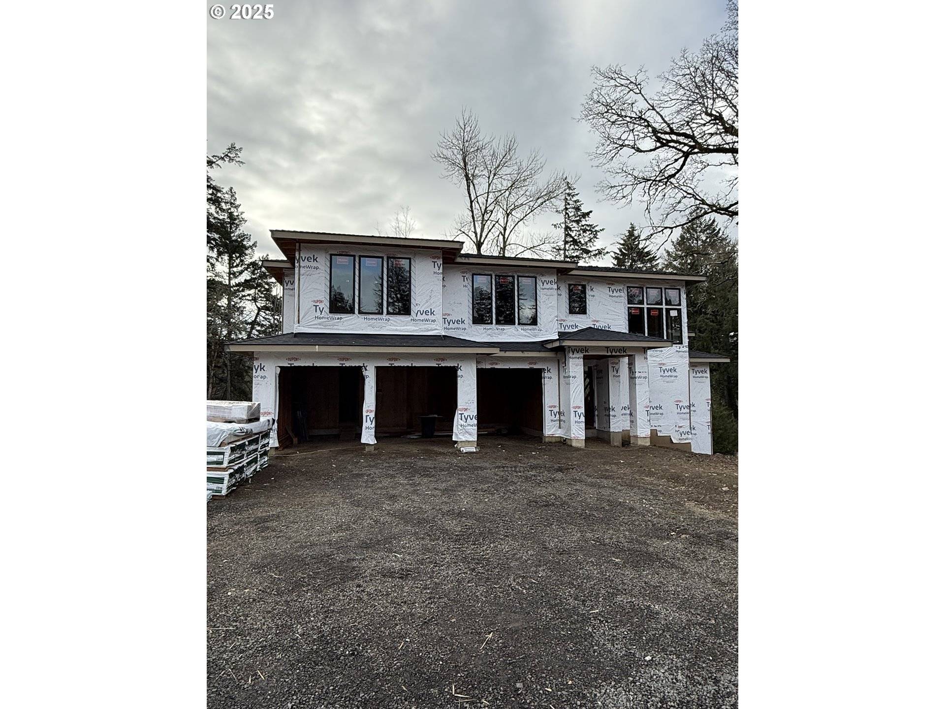 Lake Oswego, OR 97035,5010 PARK BLUFF PL