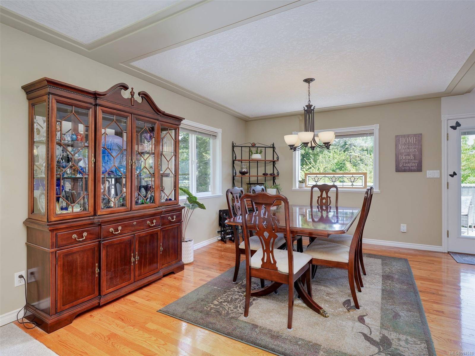 View Royal, BC V9E 1K7,1935 Riverside Dr