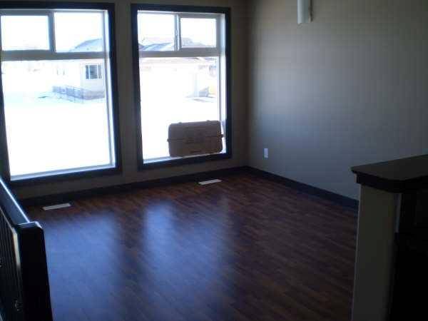 Grande Prairie, AB T8X0H8,7406 89 ST