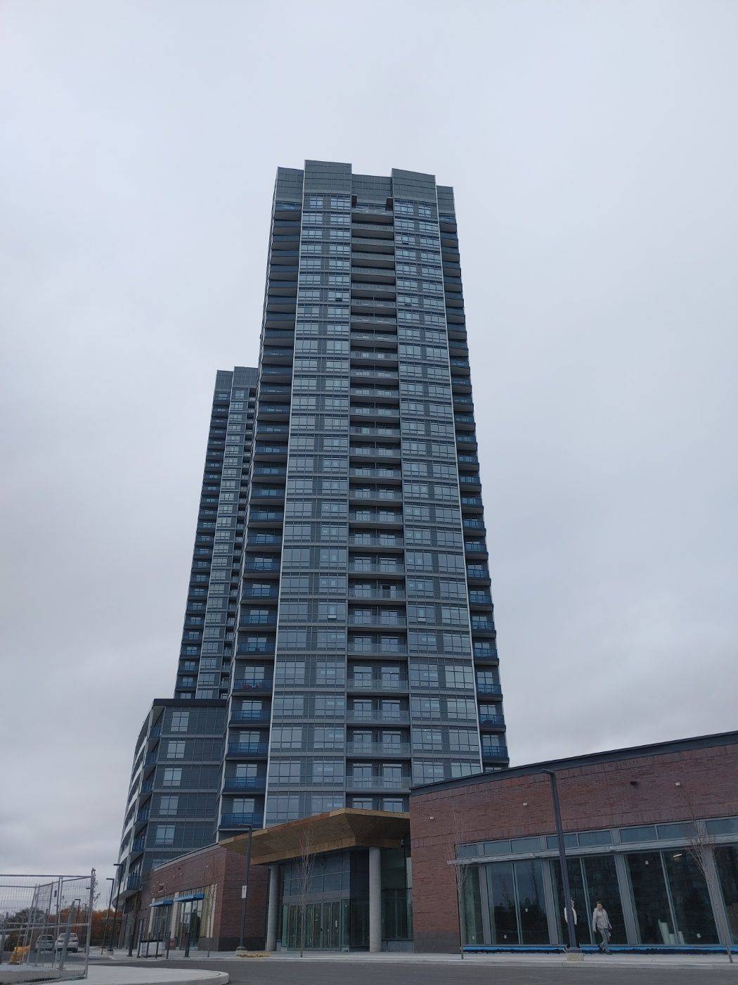 50 Upper Mall WAY #2506, Vaughan, ON L4J 0L8