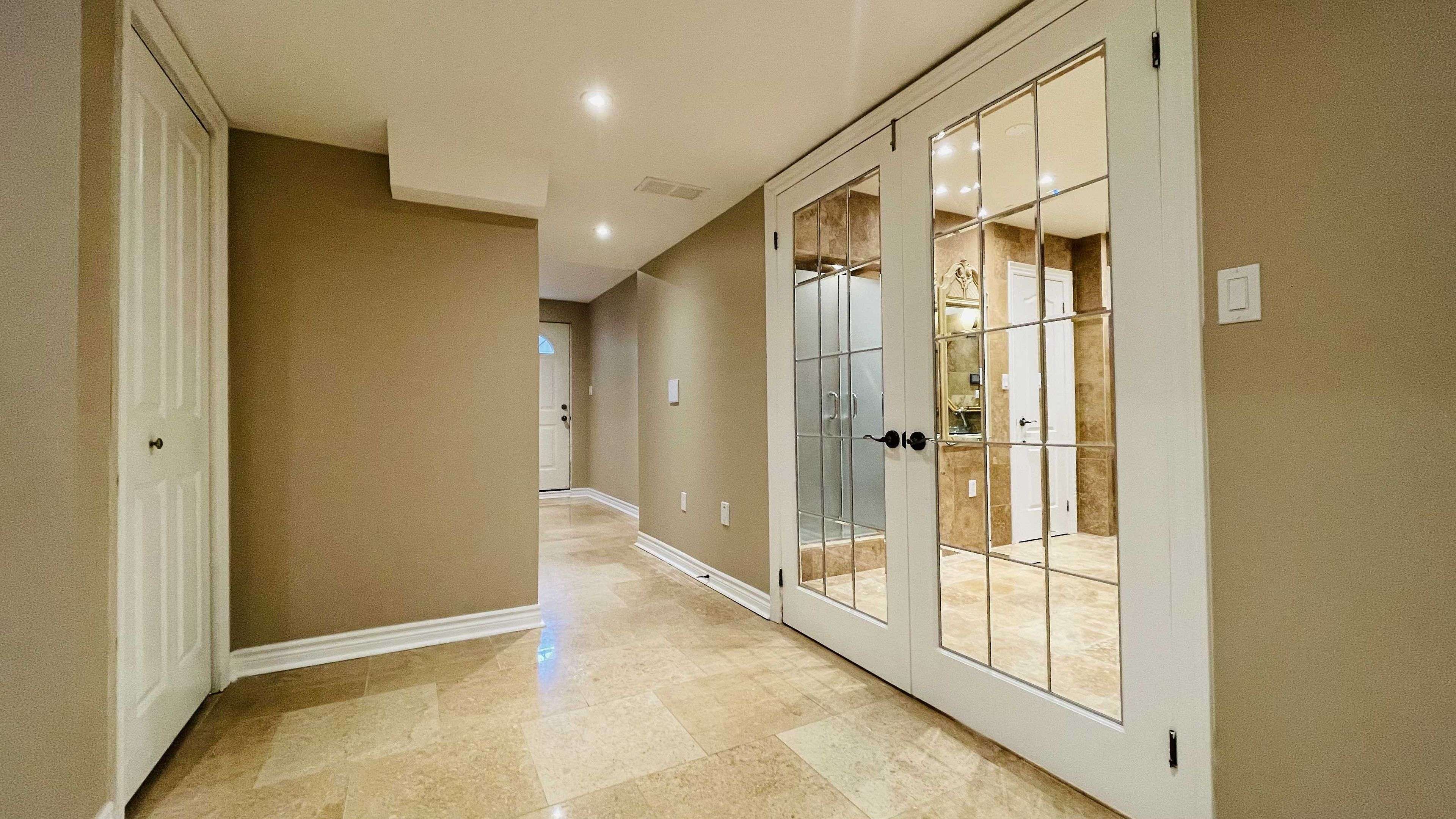 Richmond Hill, ON L4E 3L1,110A Bond CRES #Lower