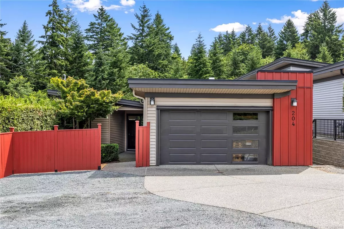 Nanaimo, BC V9R 6S3,204 Westwood Rd