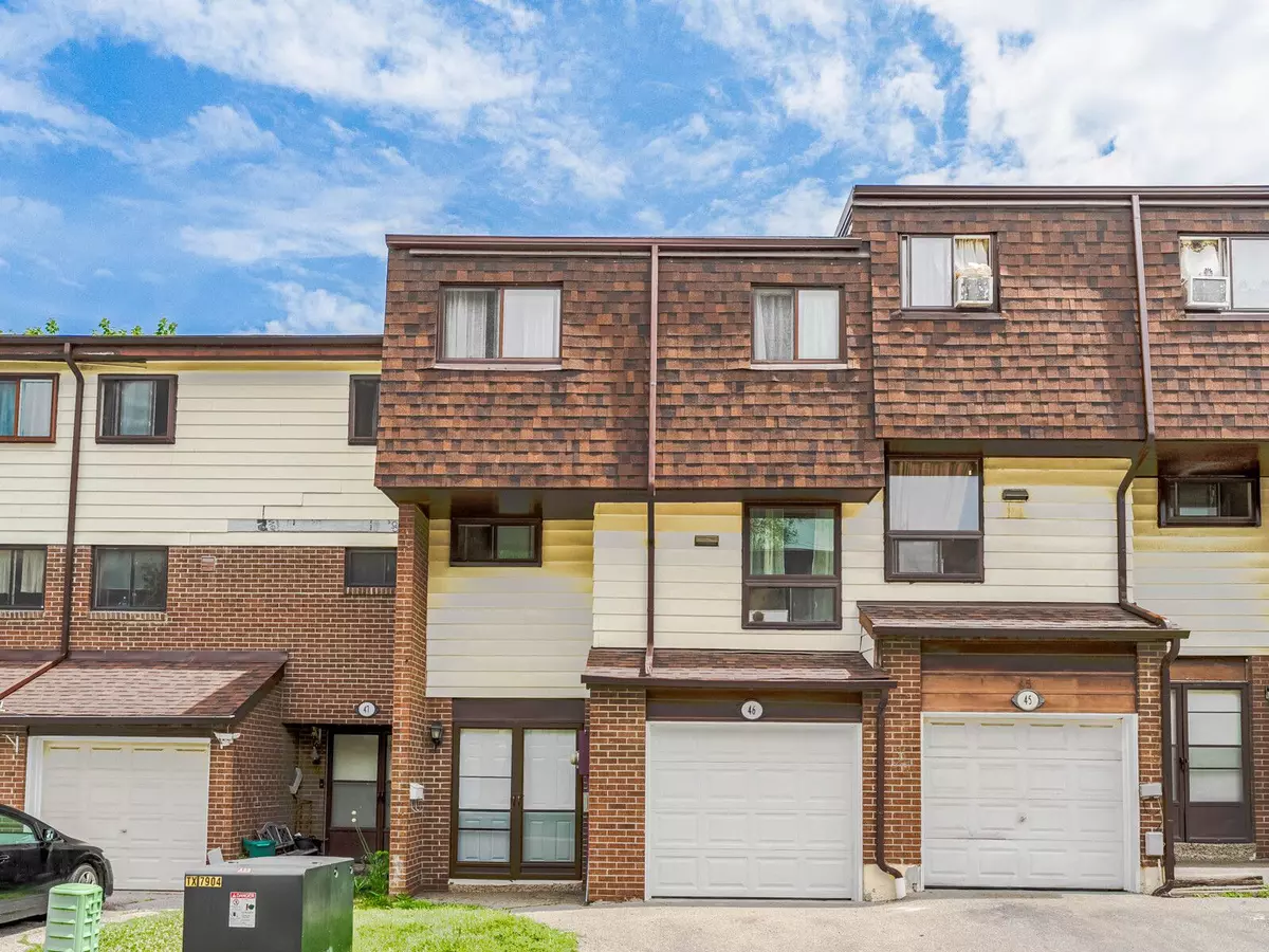 Mississauga, ON L5A 3M2,180 MIississauga Valley RD #46