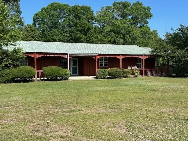 2543 Telegraph Road, Manning, SC 29102
