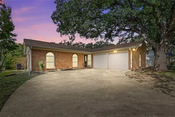 Denton, TX 76209,3502 Woodthrush Lane