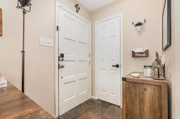Dallas, TX 75206,5200 Martel Avenue #35C