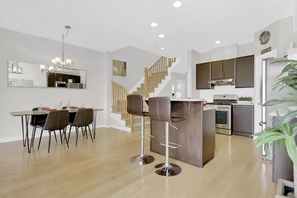 Kanata, ON K2M 0A6,239 Waymark CRES