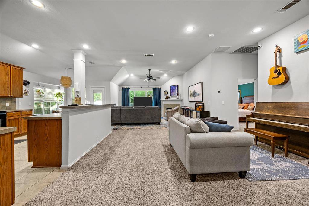 Garland, TX 75043,6018 Rustic Glen Drive