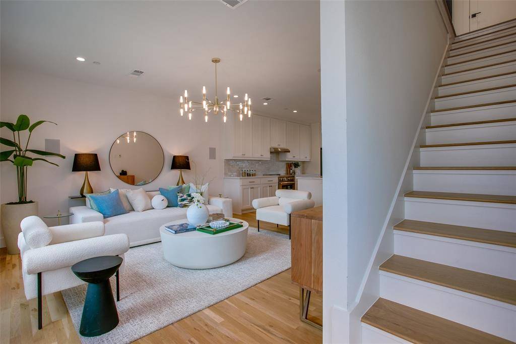 Dallas, TX 75206,7207 Gaston Avenue #504