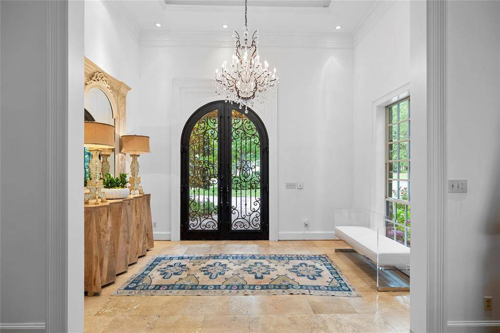 Tyler, TX 75703,1950 Stonegate Circle