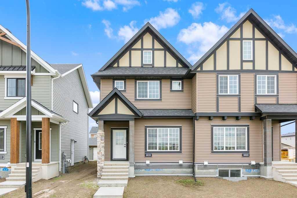 1029 Reynolds CRES Southwest, Airdrie, AB T4B 5L8