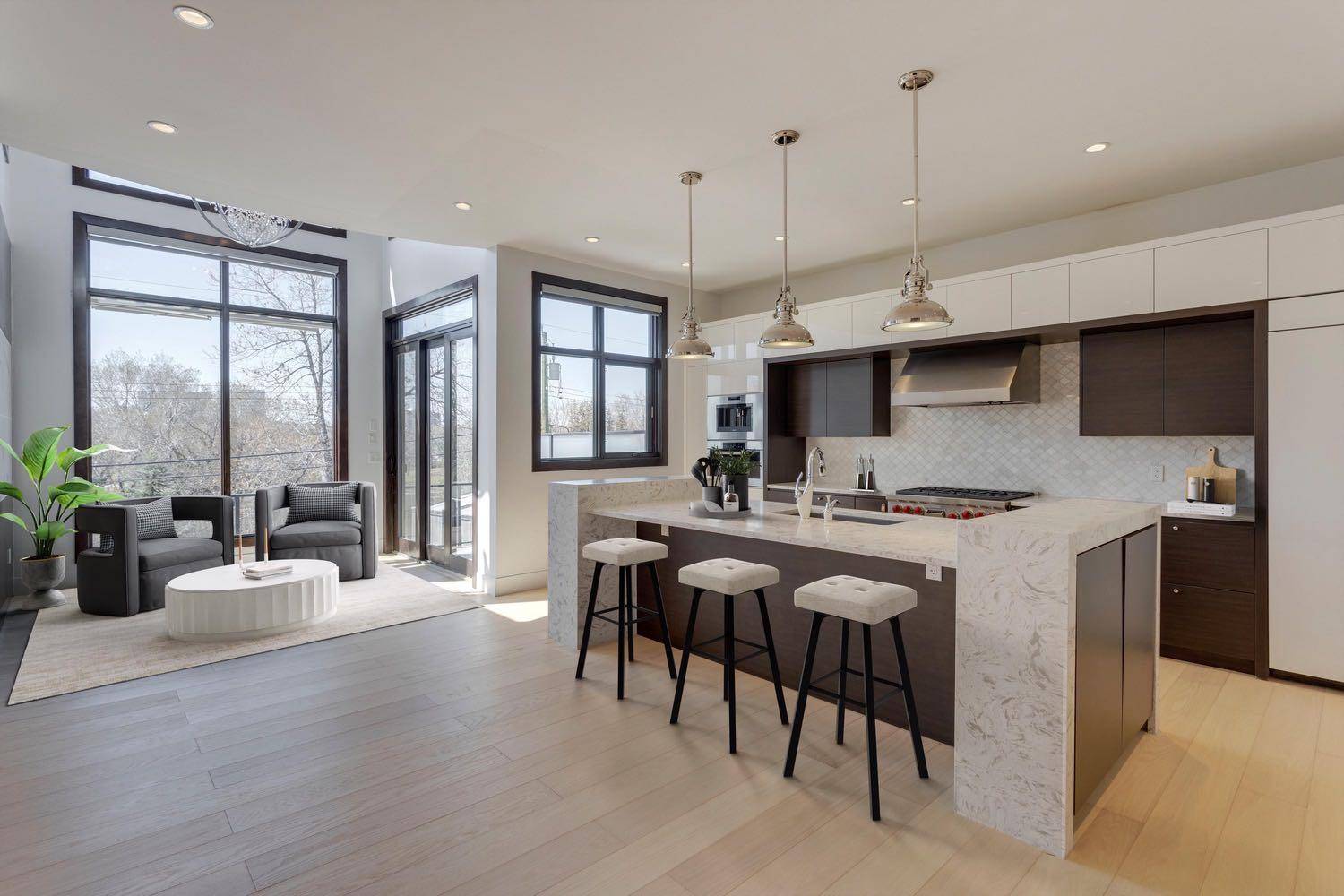 Calgary, AB T2M2P6,1603 23 ST Northwest