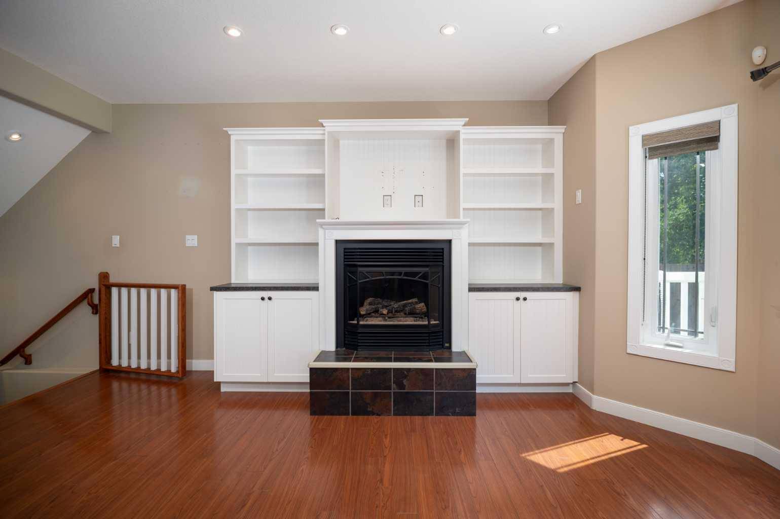 Athabasca, AB T9S 1N6,2812 45 AVE
