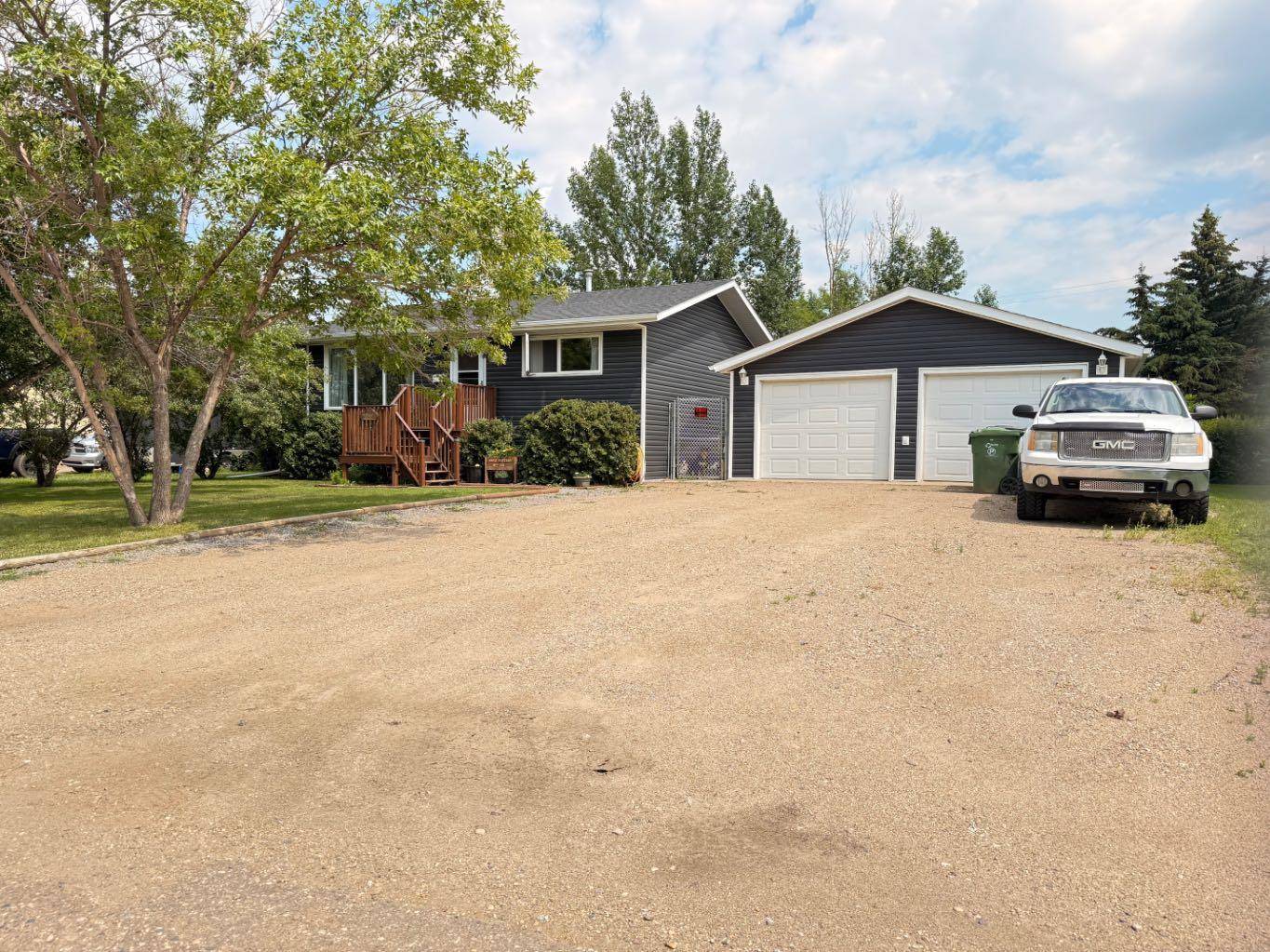 Lashburn, SK S0M 1H0,213 3 ST West