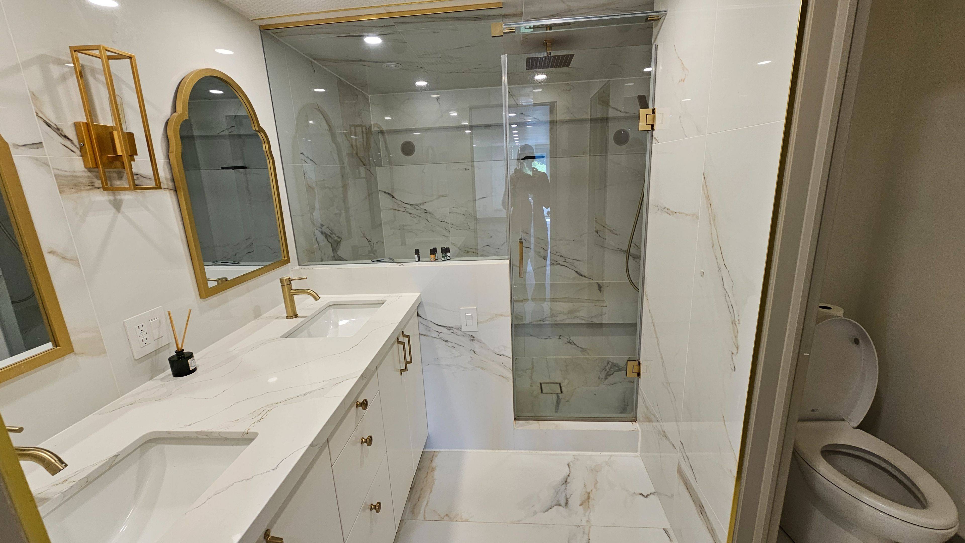 East Gwillimbury, ON L0G 1R0,2343 Mount Albert RD #Lower Level