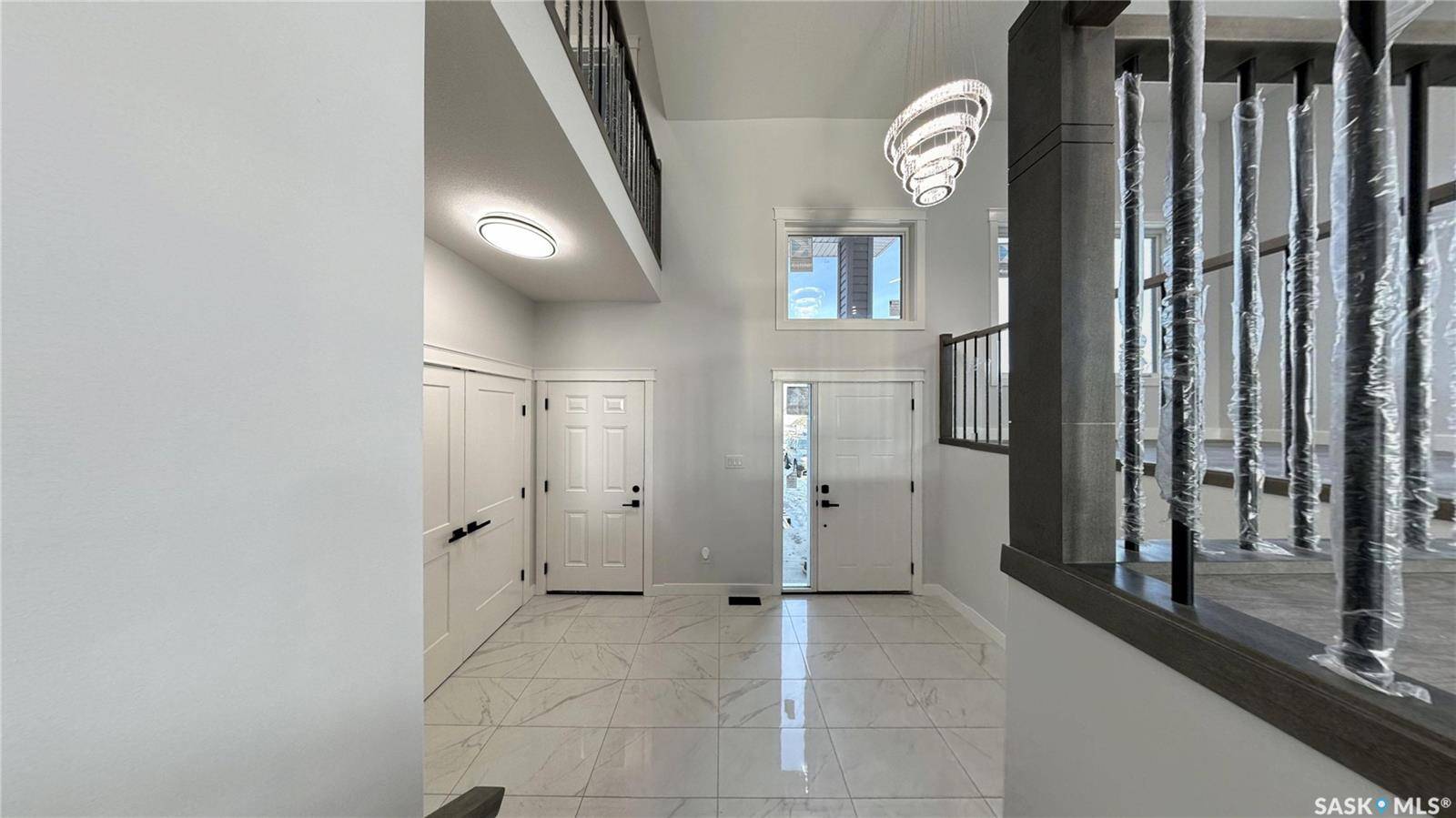 Saskatoon, SK S7M 5K1,503 Kinloch COURT
