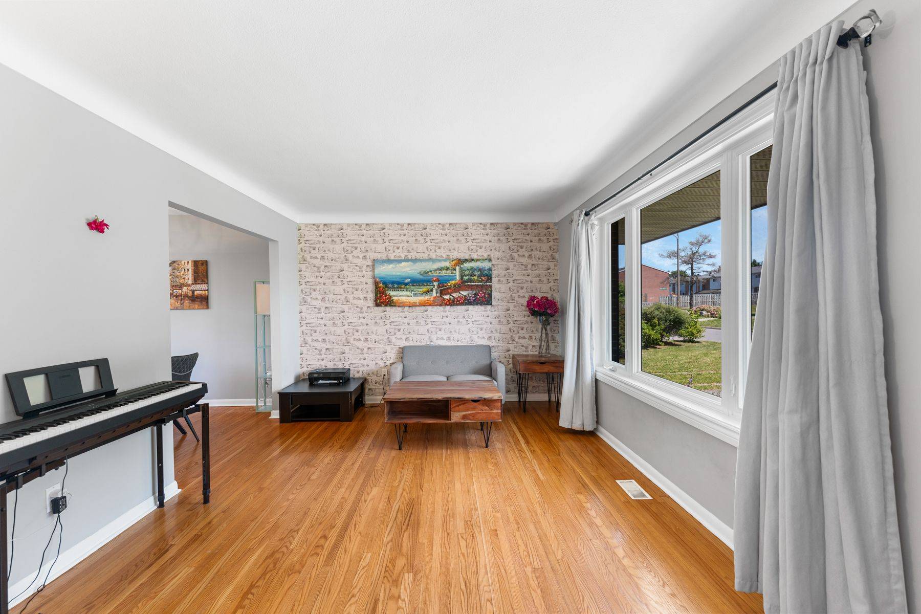 Kingston, ON K7M 1A9,55 Cliff CRES