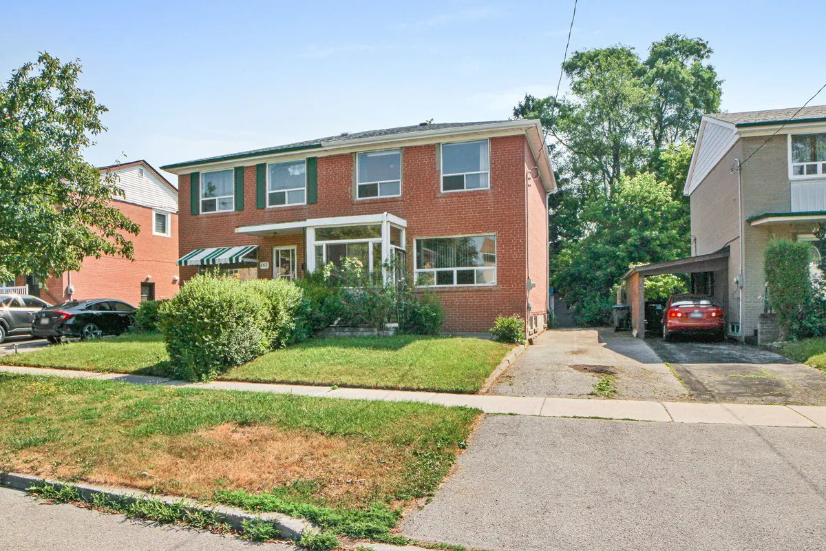 Toronto E04, ON M1P 1R5,161 Vauxhall DR