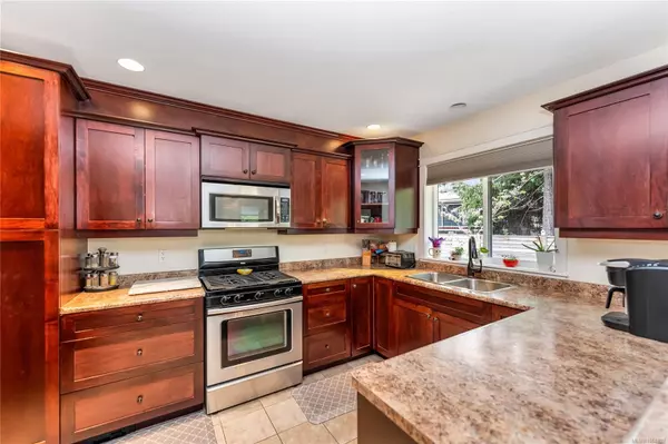 Cobble Hill, BC V0R 1L0,3666 Soren Pl