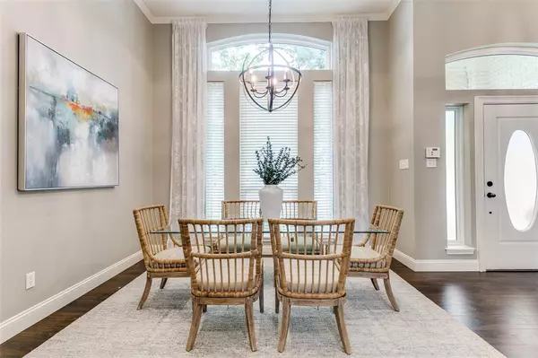 Keller, TX 76248,992 Oak Ridge