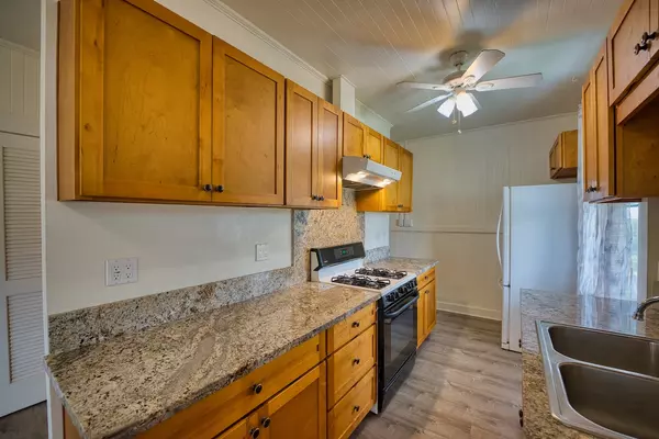 Hilo, HI 96720,175 BARENABA LN