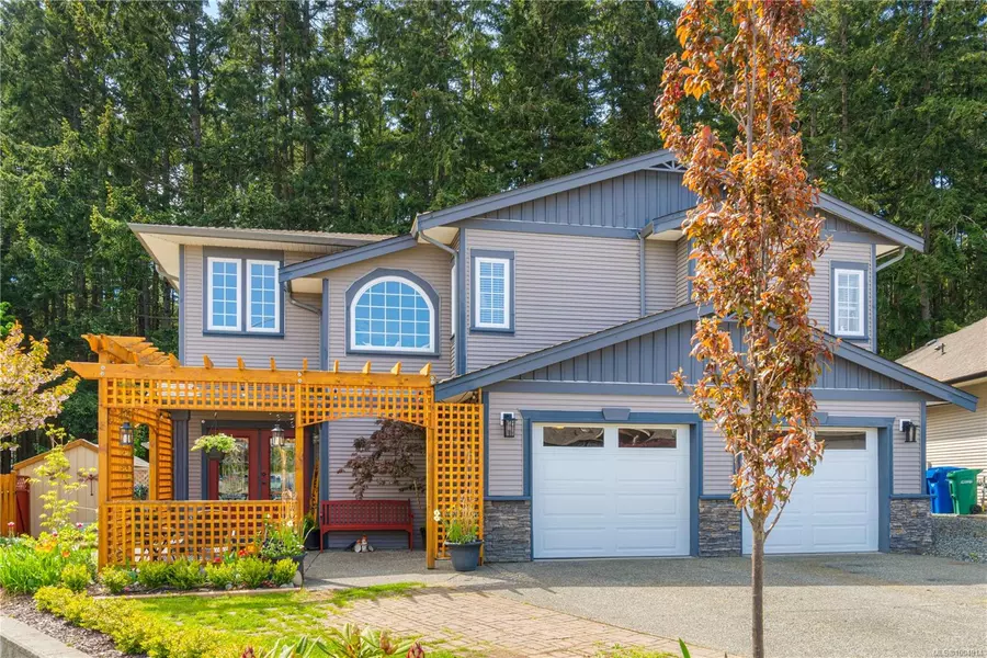 1343 Thalia Pl, Nanaimo, BC V9R 7E1