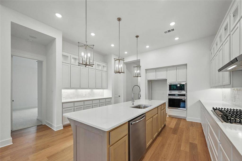 Mclendon Chisholm, TX 75032,1723 Grenache Drive
