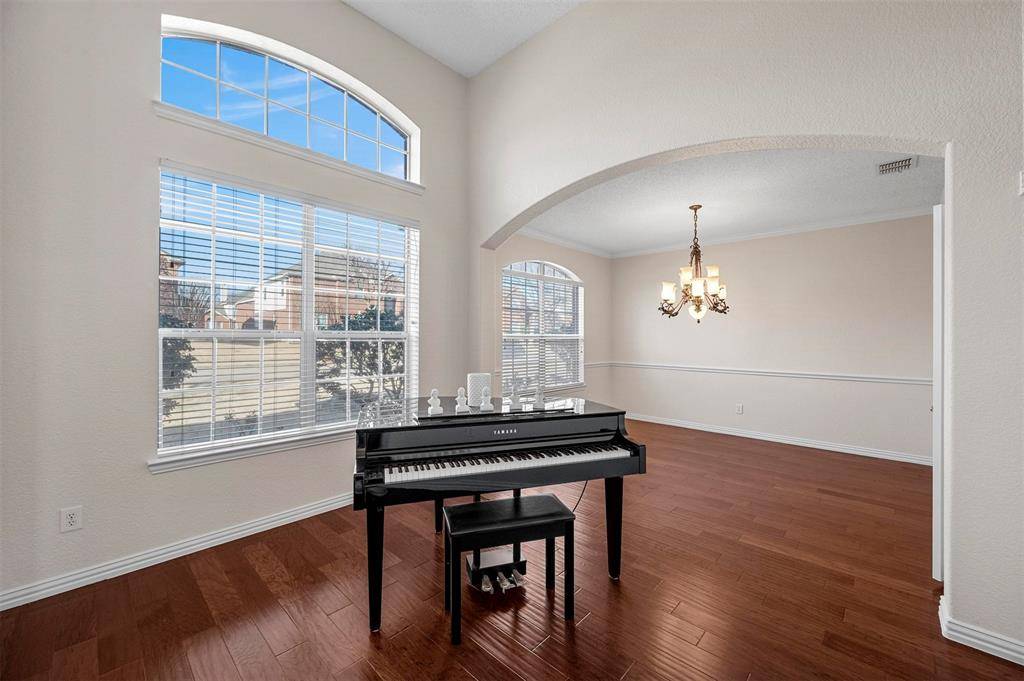 Plano, TX 75025,3532 Thorp Springs Drive