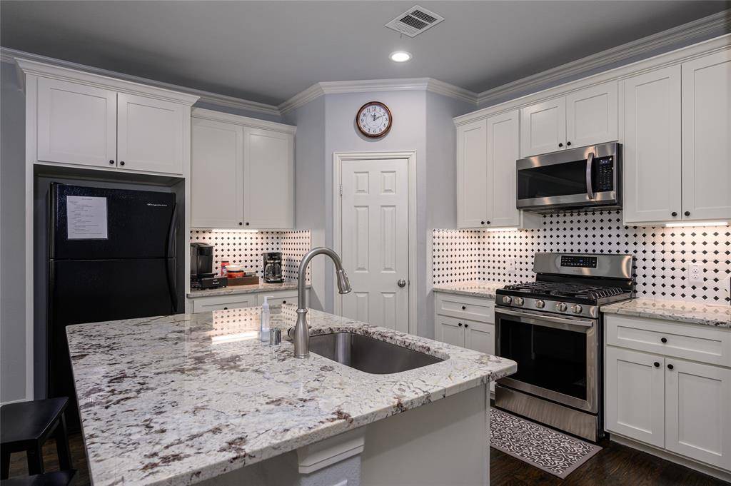 Gunter, TX 75058,308 N 4th Street