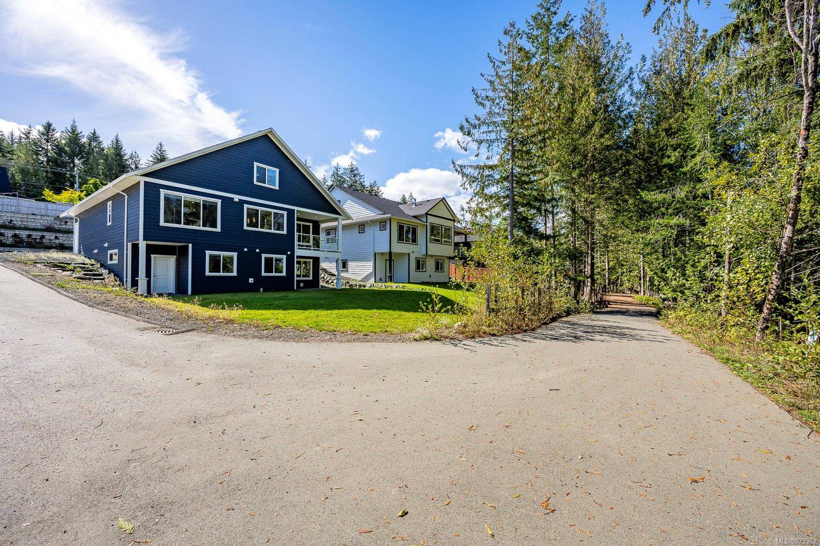 Courtenay, BC V9N 0H4,3240 Klanawa Cres