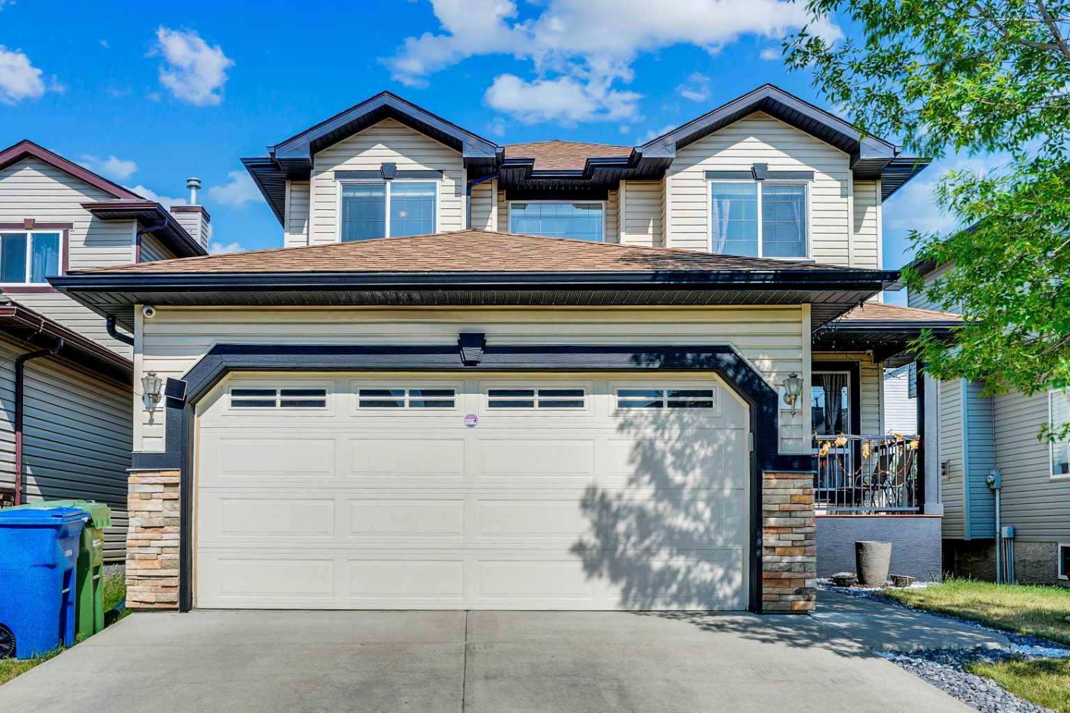 612 Luxstone LNDG SW, Airdrie, AB T4B3L2