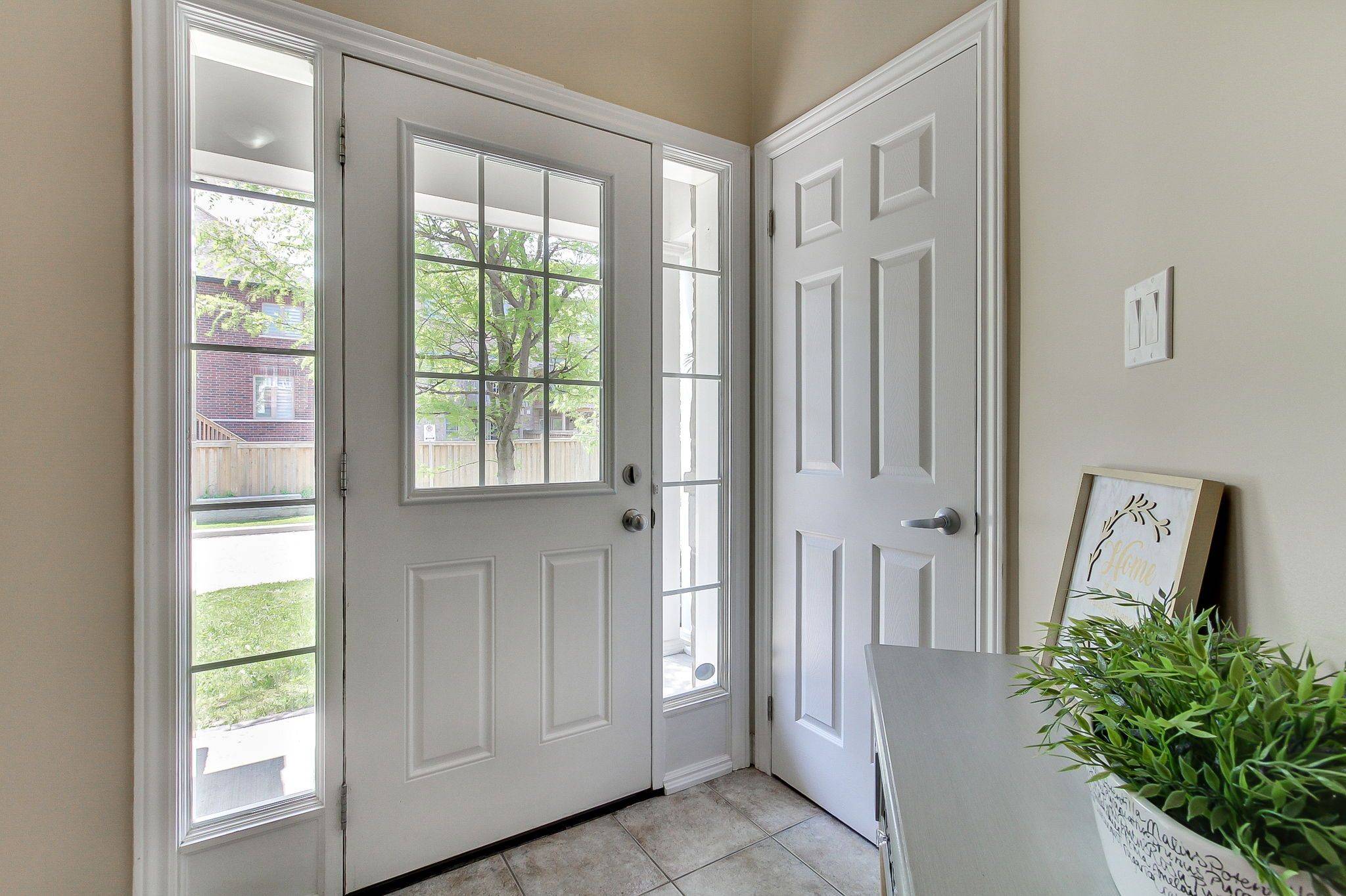 Richmond Hill, ON L4E 0Z6,162 Verdi RD