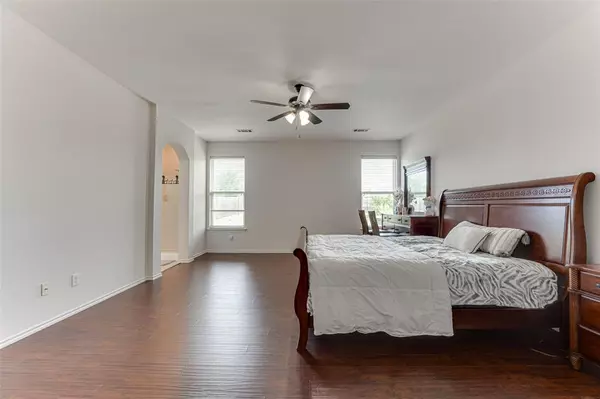 Arlington, TX 76002,511 Poplar Vista Lane