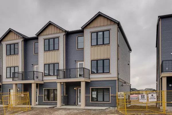 14 Belvedere TER Southeast, Calgary, AB T2A 0V9