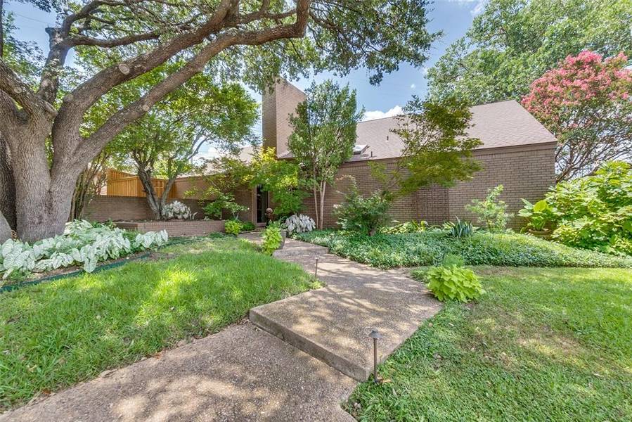 9418 Hilldale Drive, Dallas, TX 75231