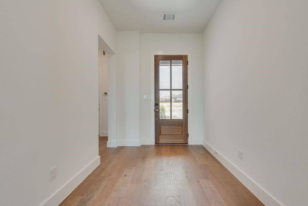 Forney, TX 75126,1058 Bingham Way
