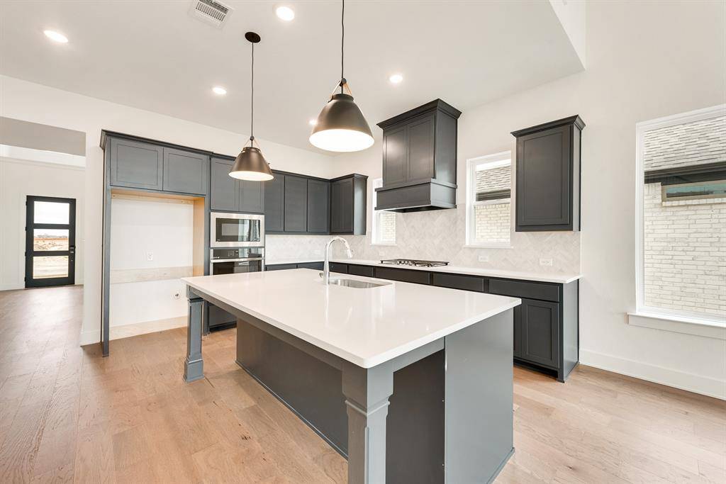 Forney, TX 75126,1618 Yorkie Drive
